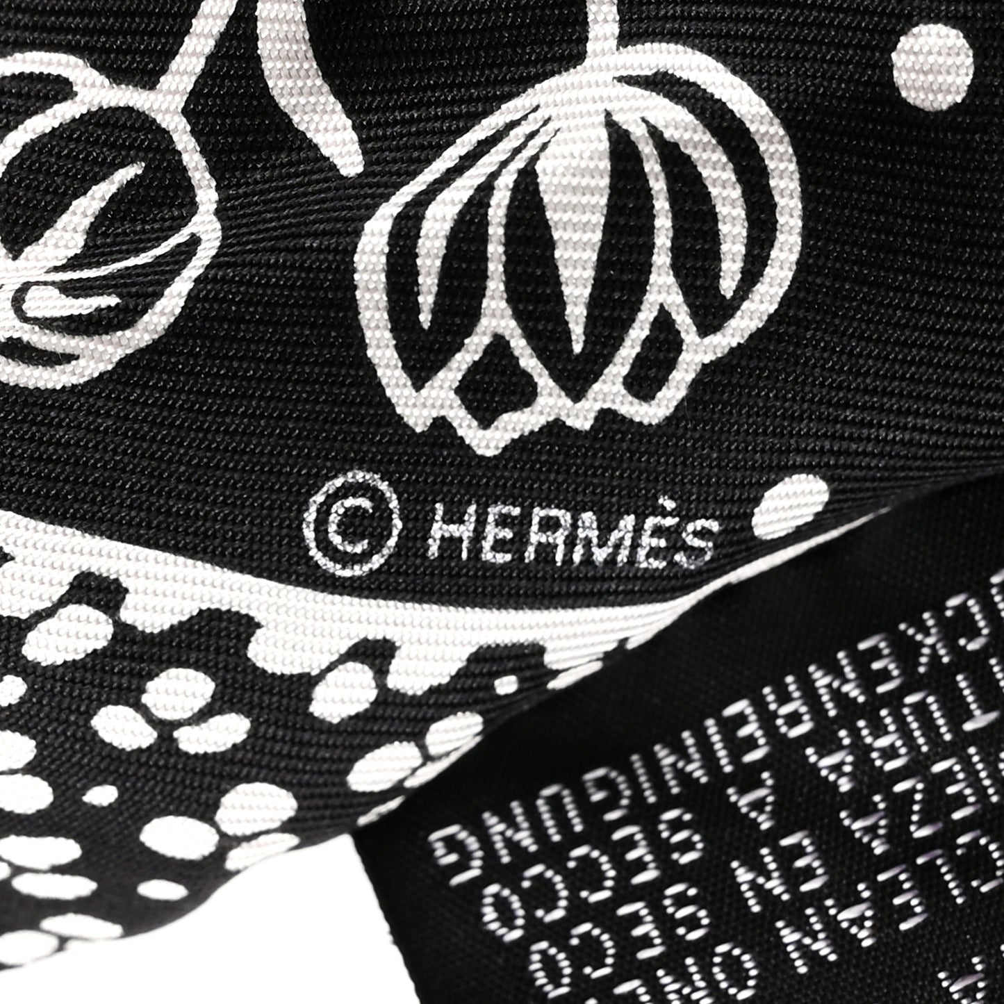 Silk Les Leopards Twilly Black White