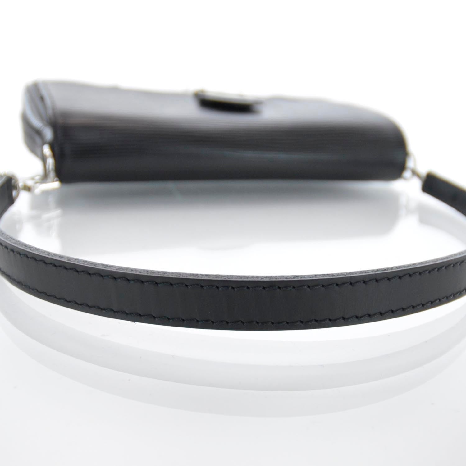 Louis Vuitton Epi Segur Pochette Black 3 of 8