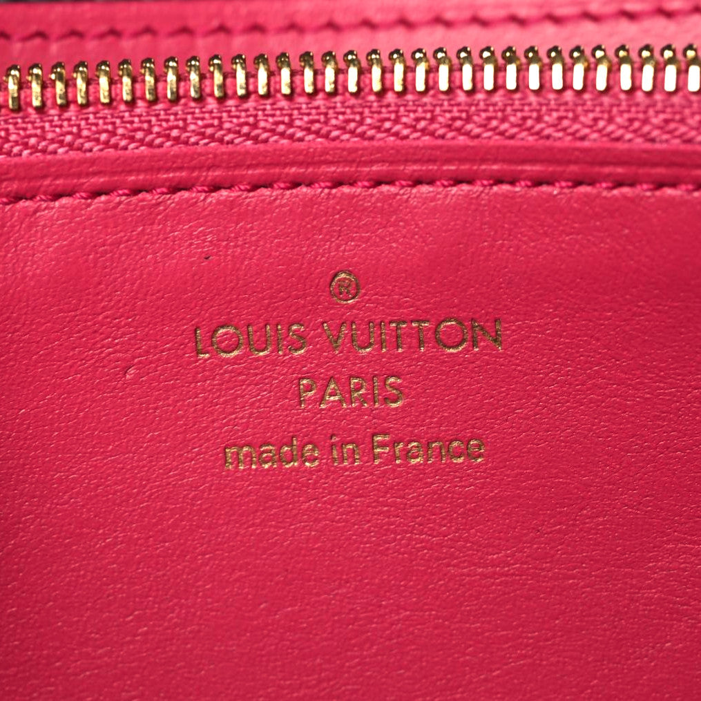 Louis Vuitton Taurillon Capucines Wallet Black 7 of 7