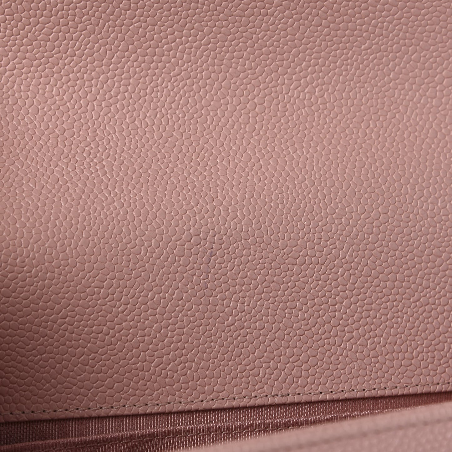 Caviar Quilted Medium Boy Flap Light Pink