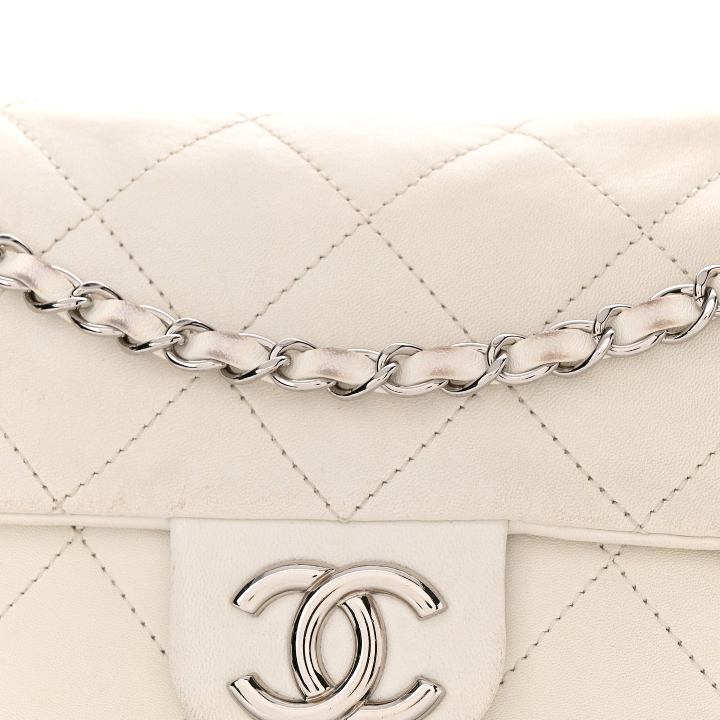 Calfskin Quilted VIP Flap White Black