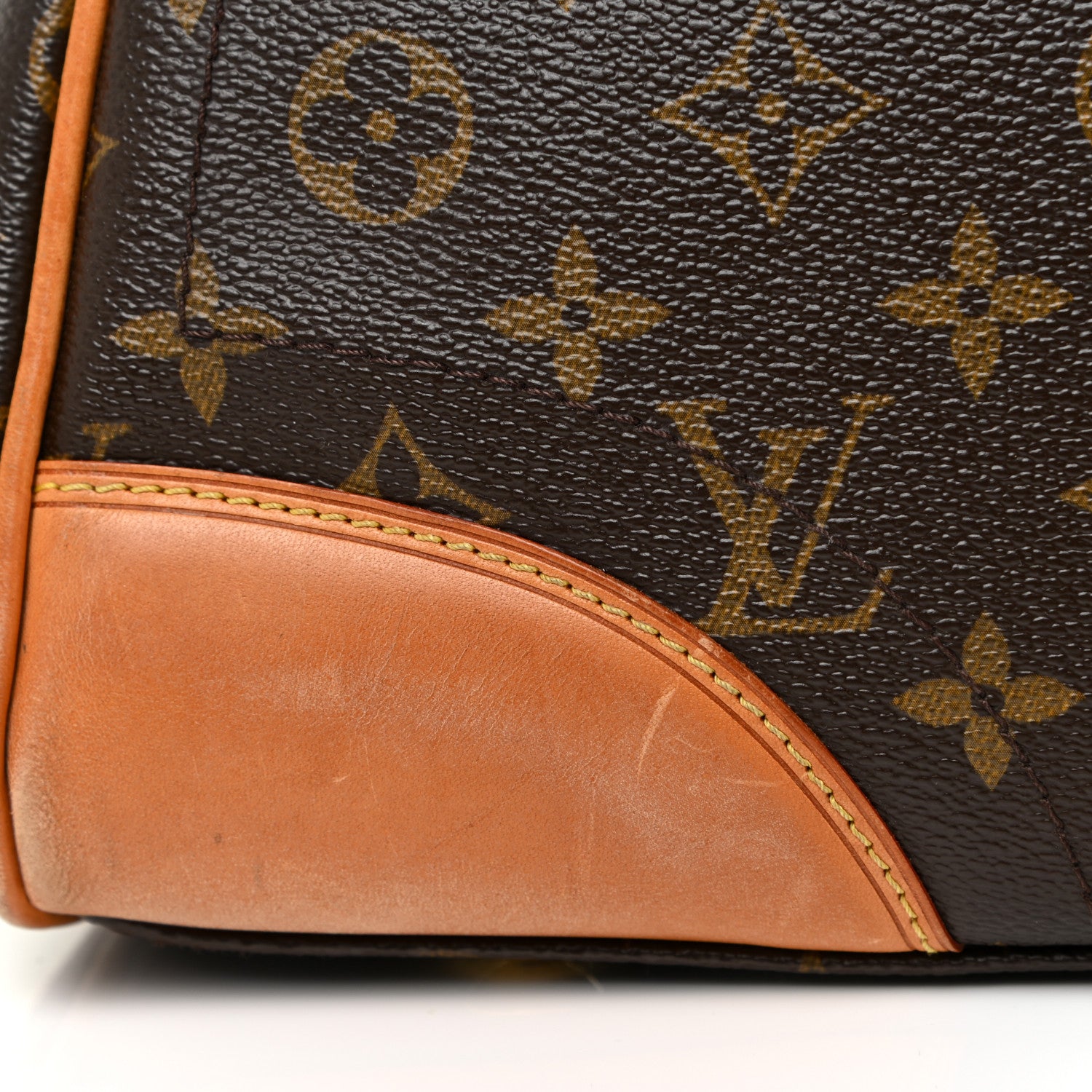 Louis Vuitton Monogram Beverly MM 11 of 25