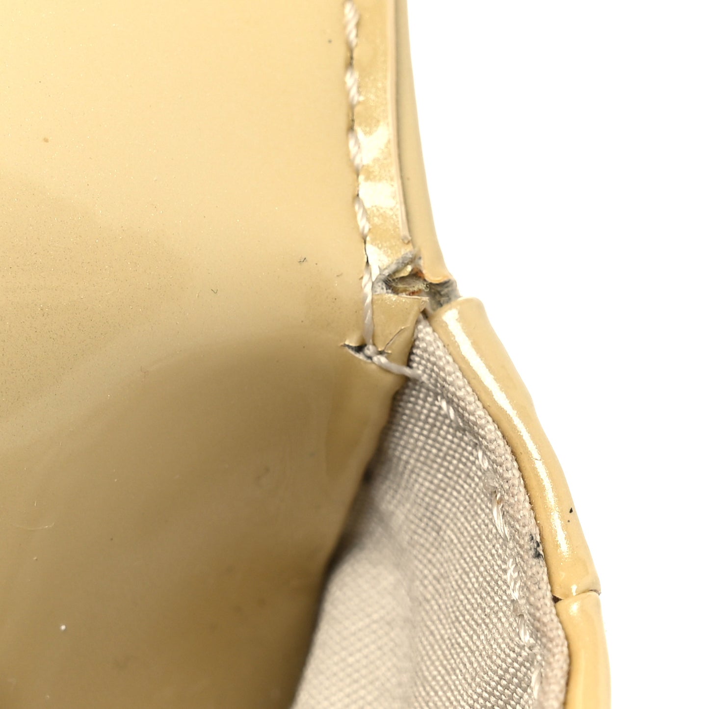 Patent Sobe Clutch Beige Poudre