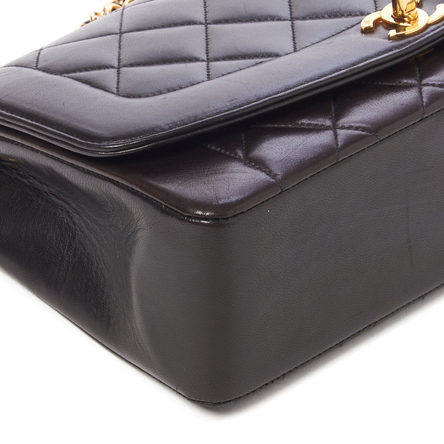 Lambskin Quilted Medium Single Flap Black
