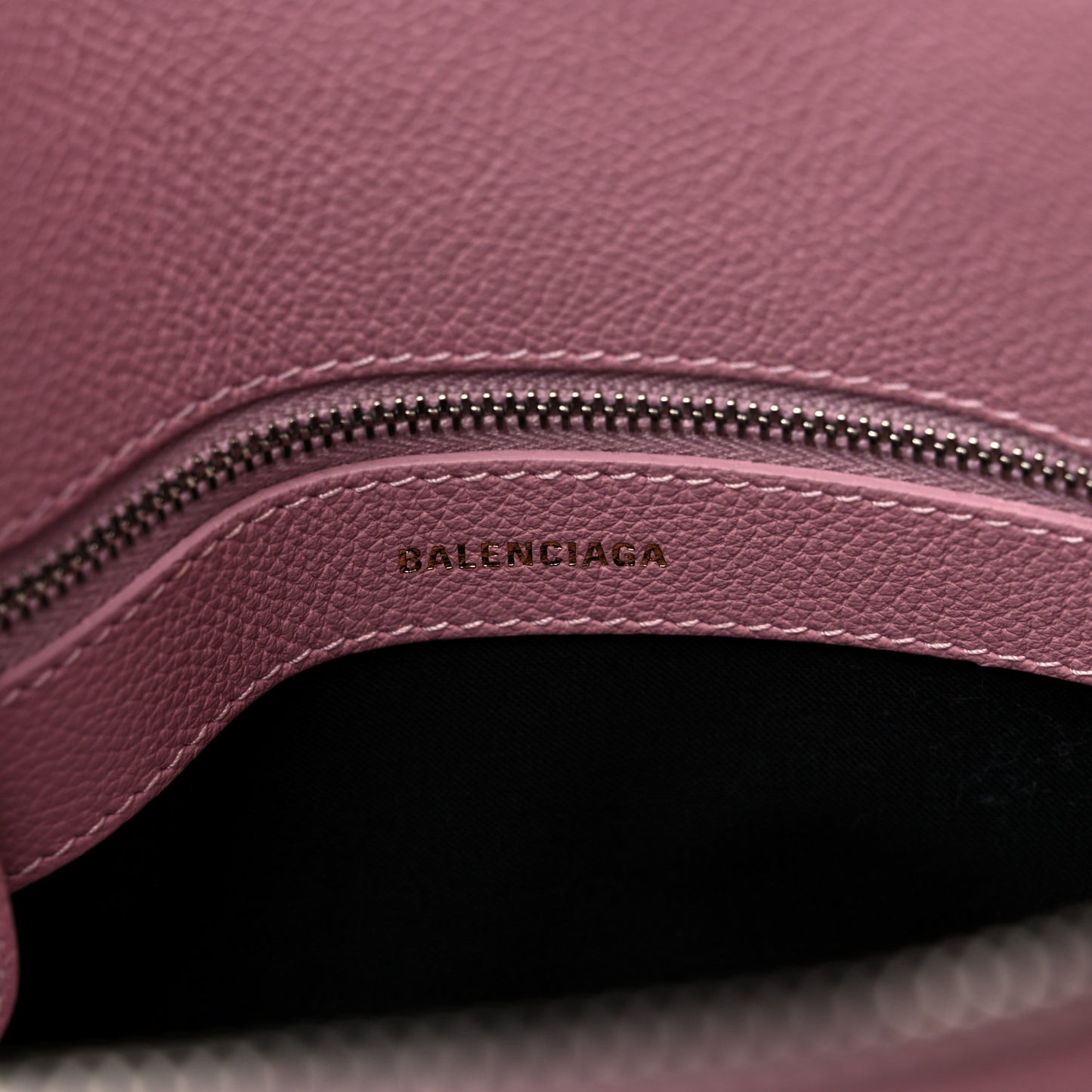 Grained Calfskin S Ville Top Handle Bag Pink White