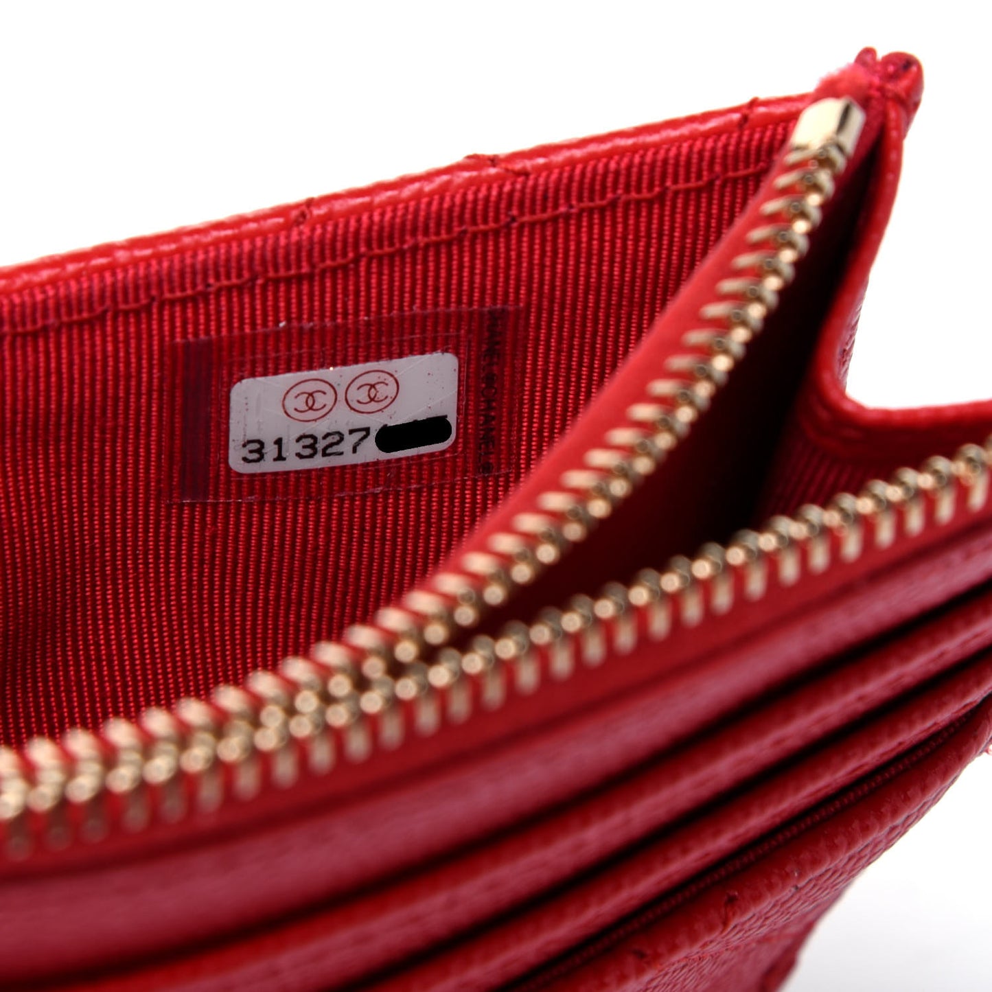 Caviar Quilted CC Zip Card Holder Red
