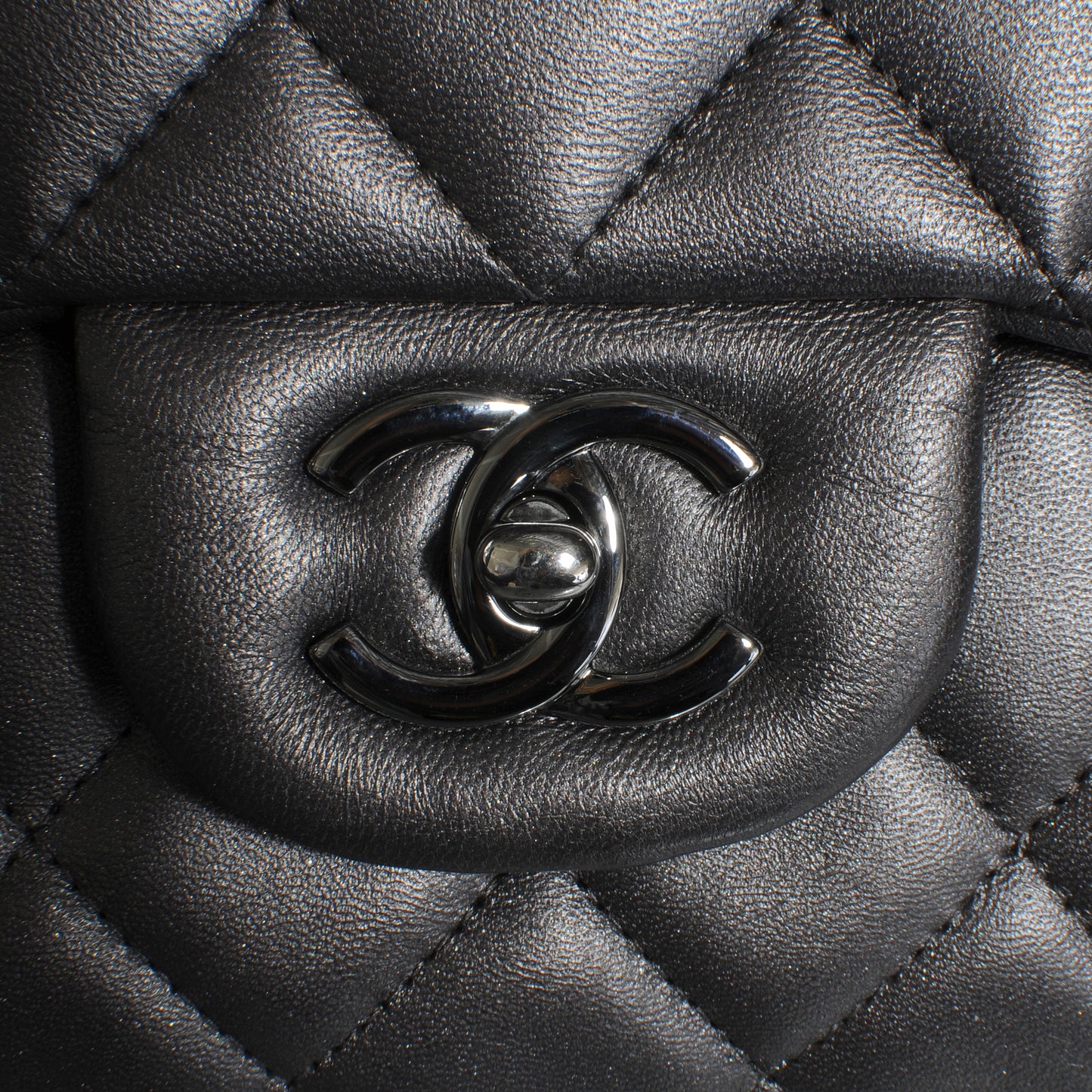 Lambskin Maxi Single Flap Dark Metallic Grey