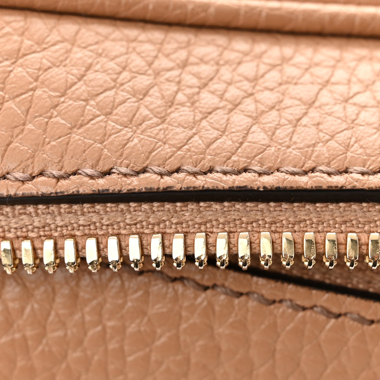 Pebbled Calfskin Small Soho Disco Bag Camelia