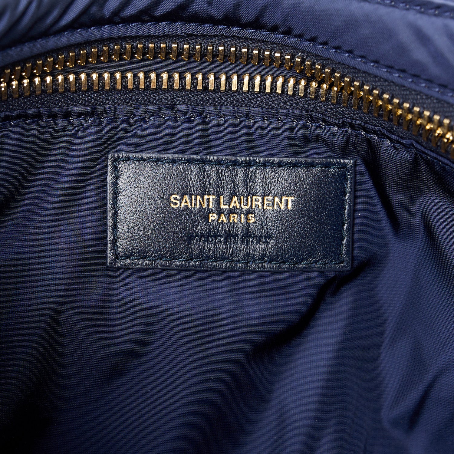 Saint Laurent Econyl Nylon Le 5 A 7 Hobo Atlantis Rouge Eros 6 of 10