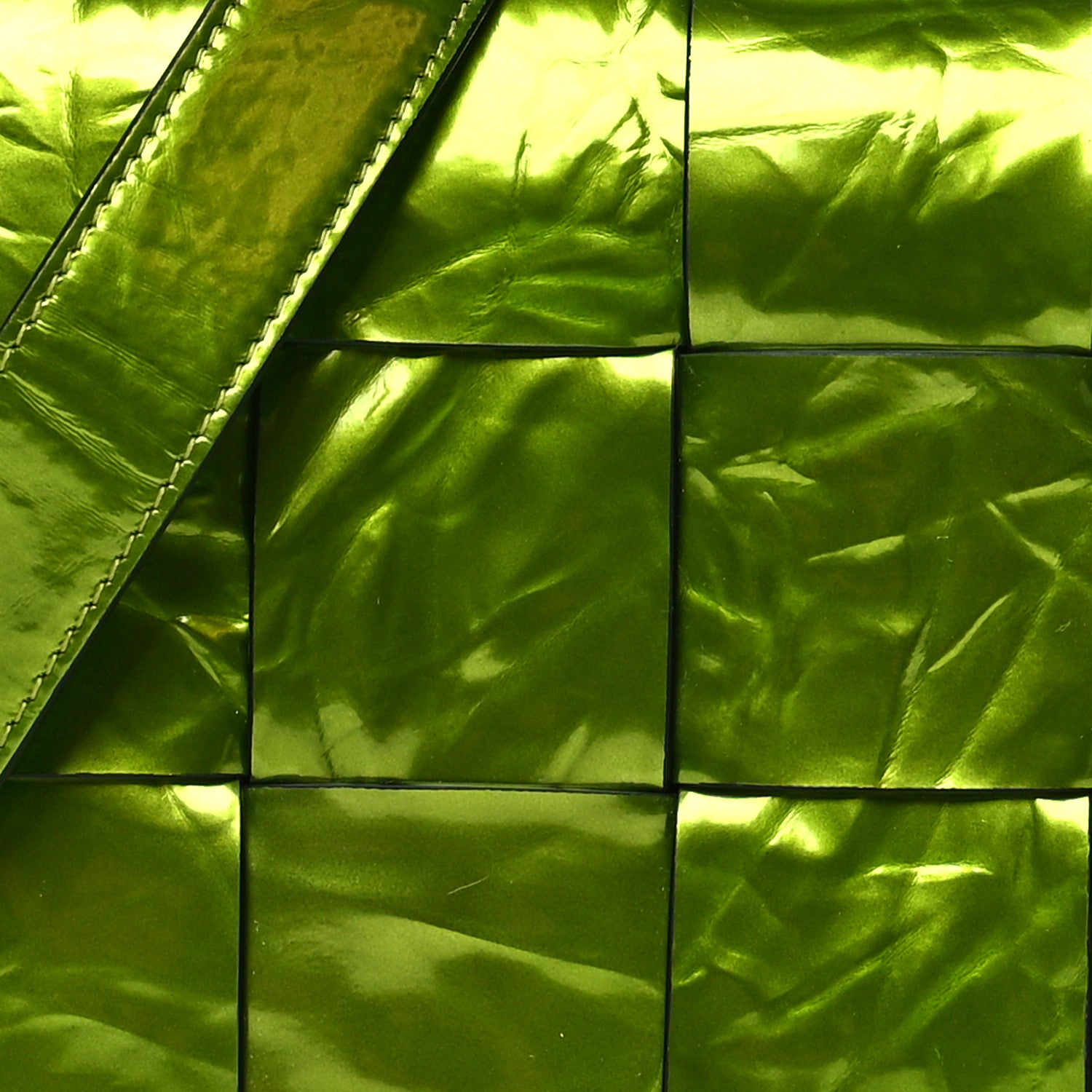 Bottega Veneta Metallic Crushed Calfskin Maxi Intrecciato Cassette Crossbody Bag Chlorophyll 7 of 9