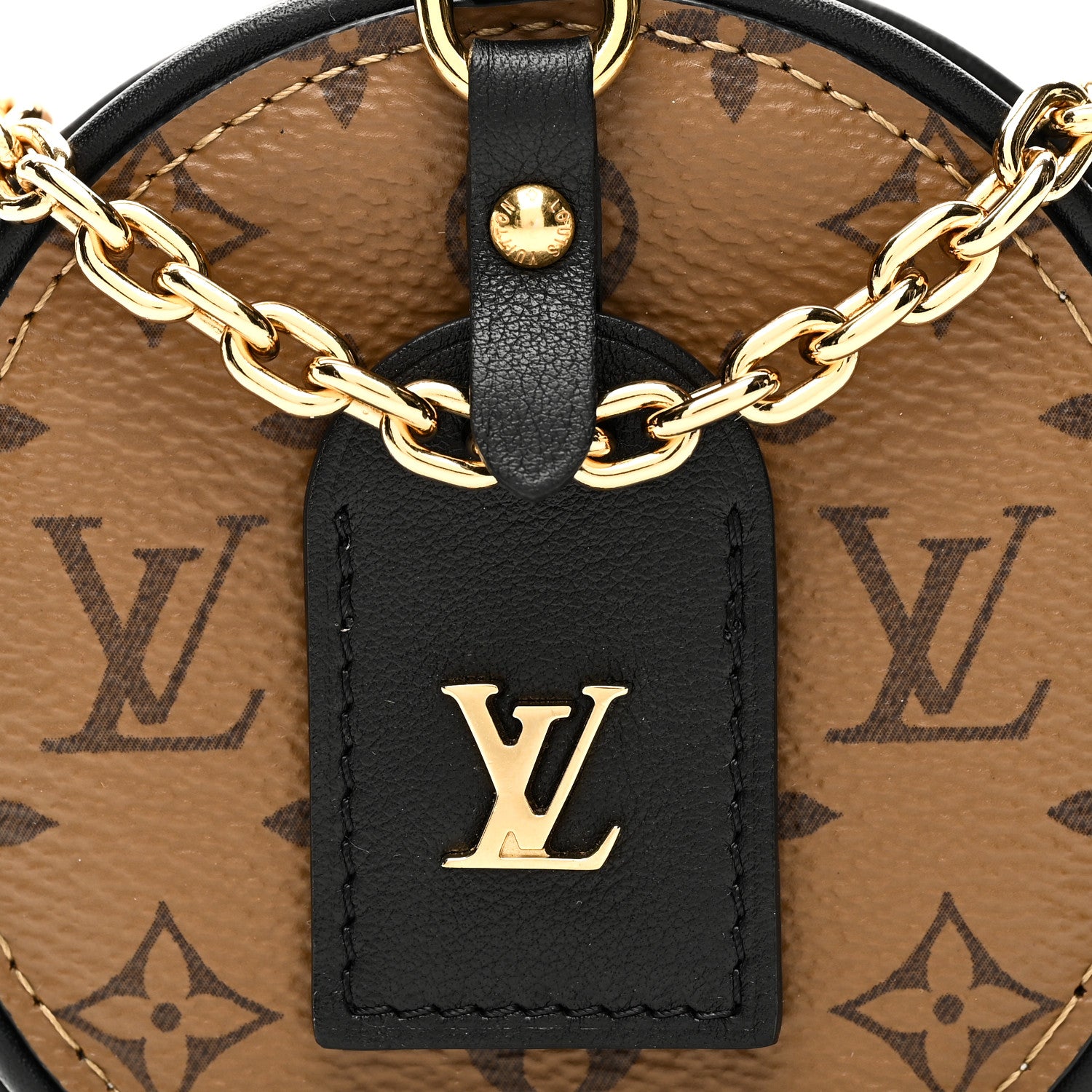 Louis Vuitton Reverse Monogram Boite Chapeau Necklace 7 of 9