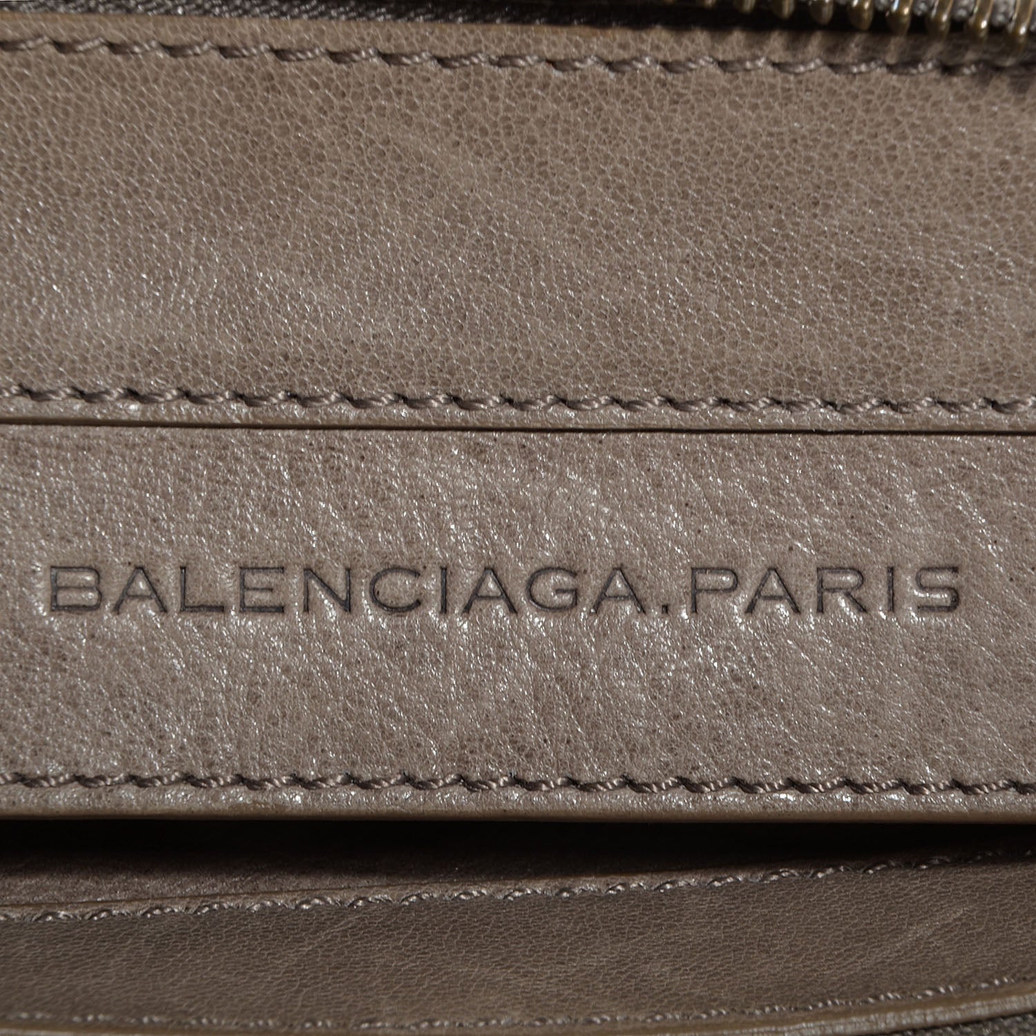 Balenciaga Natte Papier Clutch Greige 6 of 9