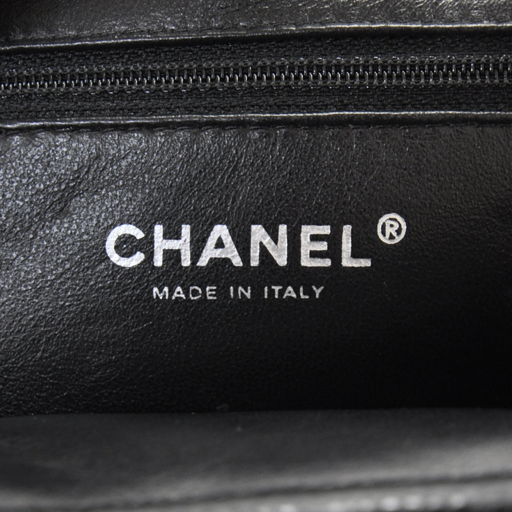 Caviar Quilted Timeless Clutch Black