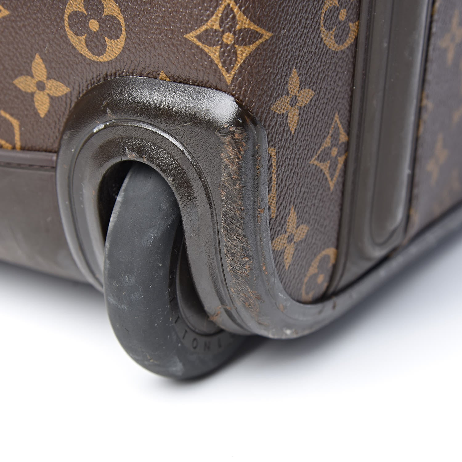 Louis Vuitton Monogram Pegase 50 16 of 28
