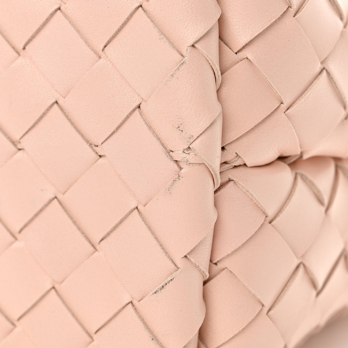 Nappa Intrecciato Medium Andiamo Shoulder Bag Cameo