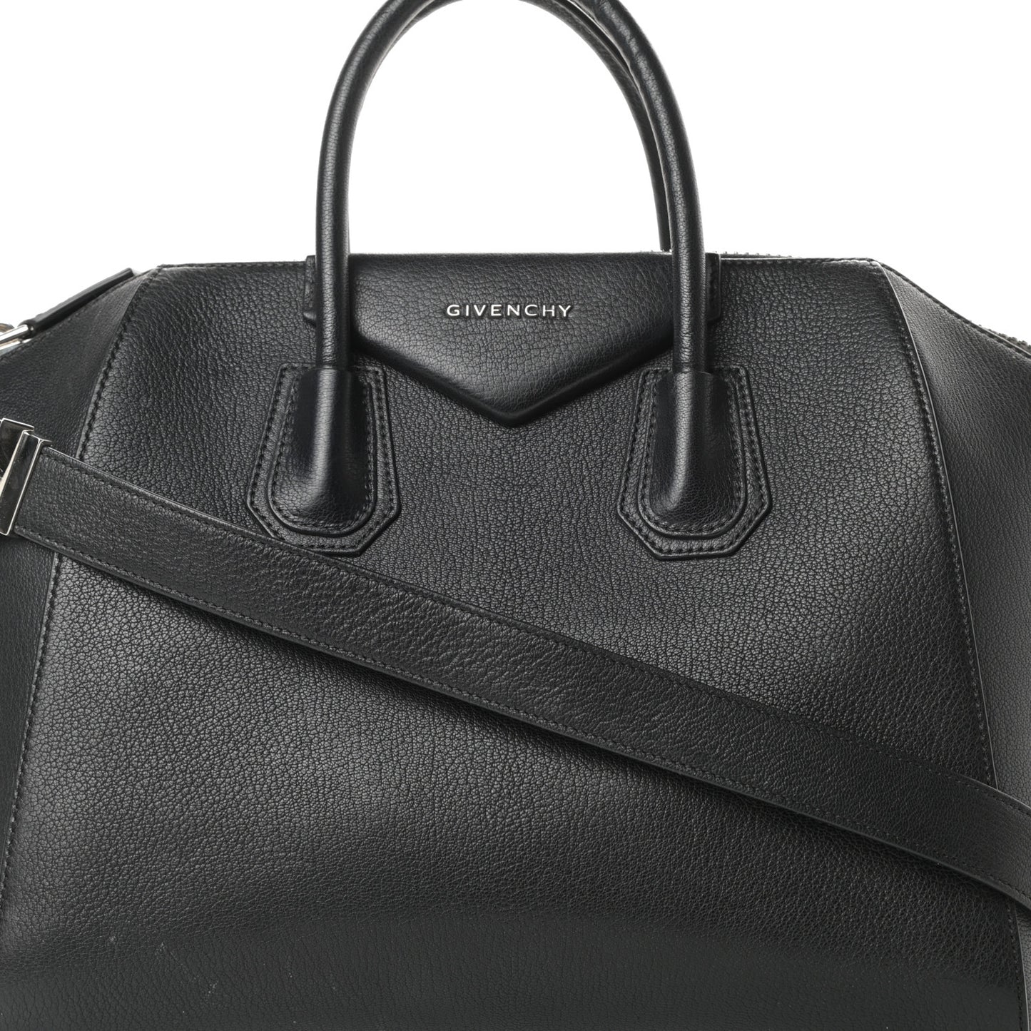 Sugar Goatskin Medium Antigona Black