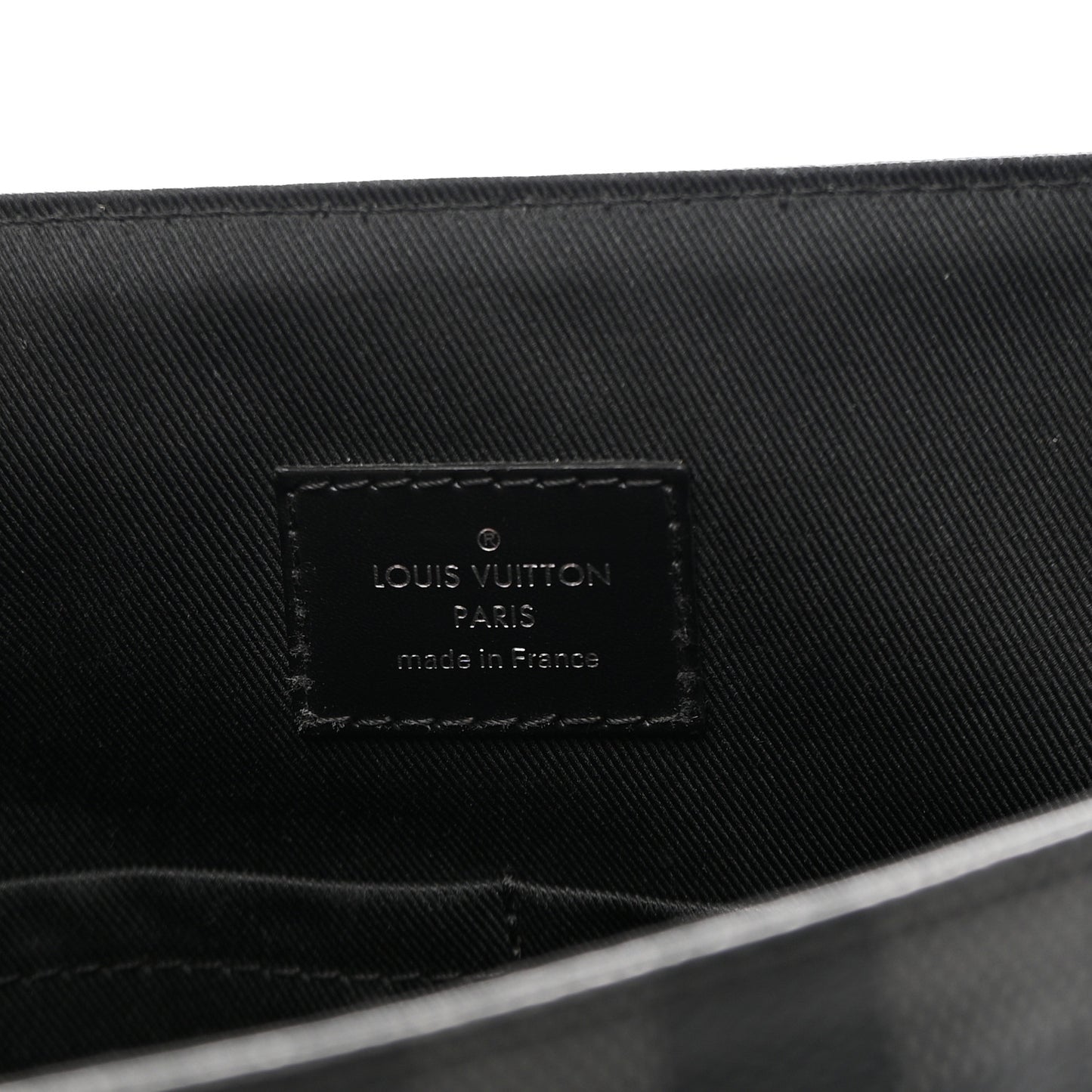 Damier Graphite Christopher Messenger Bag