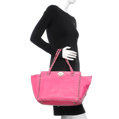 Valentino Garavani Vitello Medium Rockstud Tote Fuxia Fluo 3 of 10