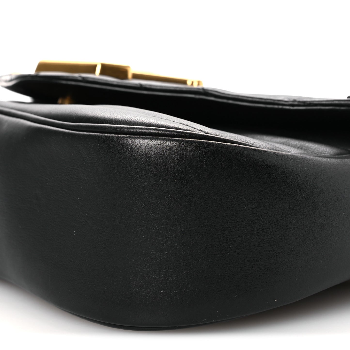 Calfskin New Wave Chain MM Black