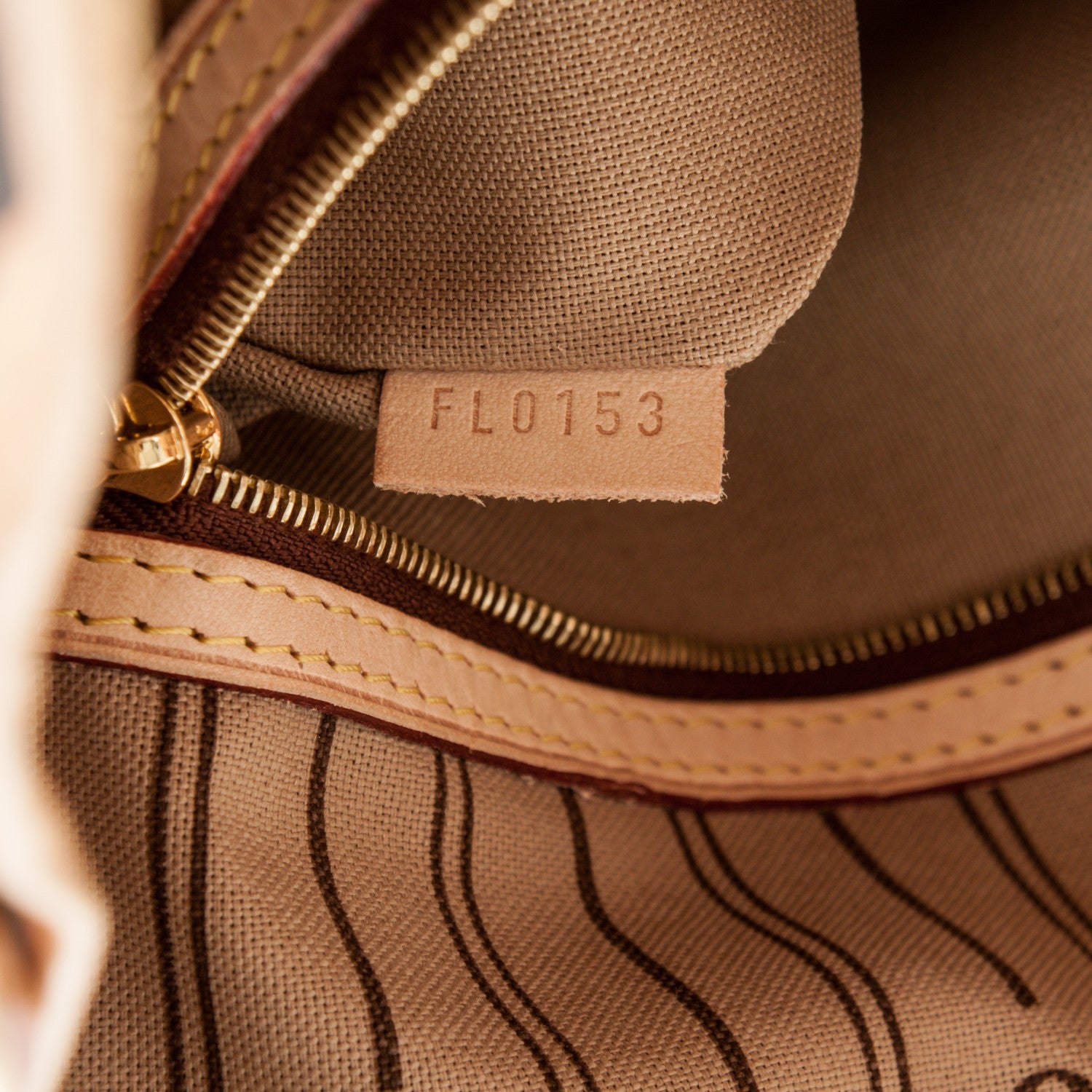 Louis Vuitton Monogram Delightful PM 7 of 7