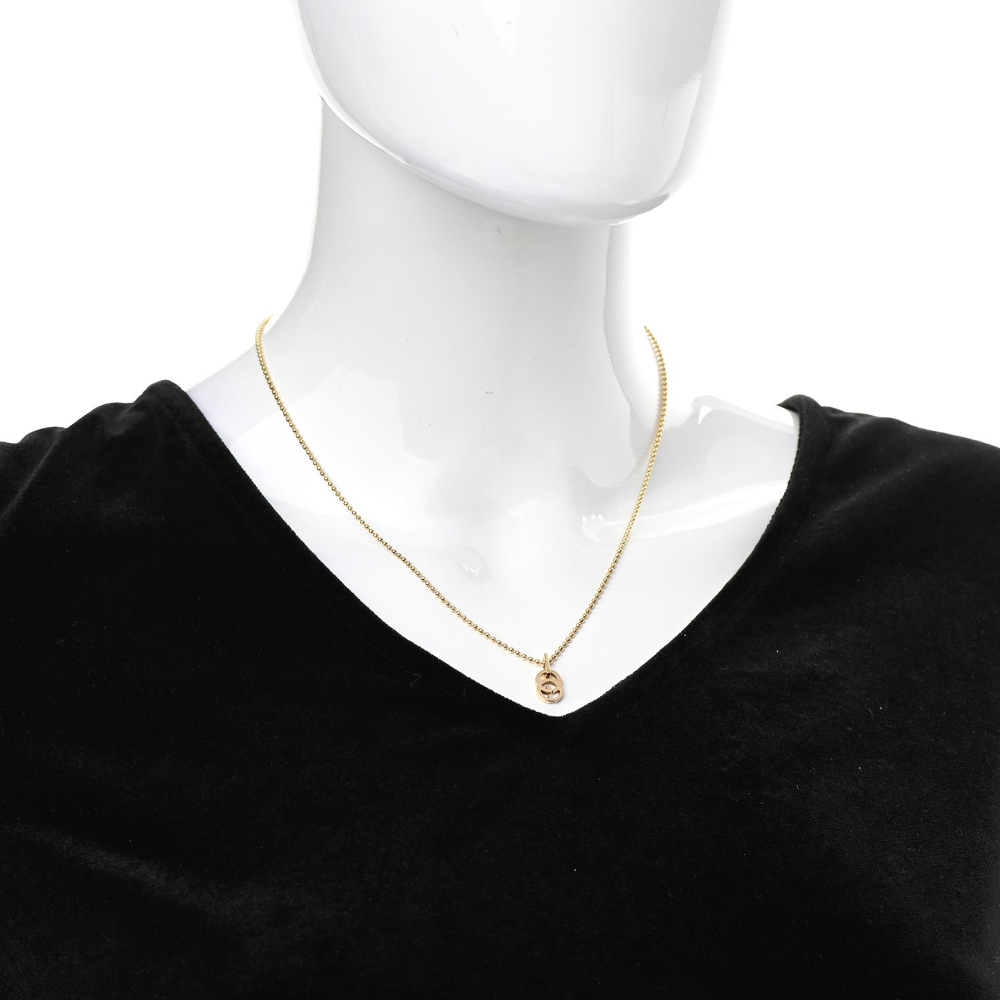18K Yellow Gold Running GG Pendant Necklace