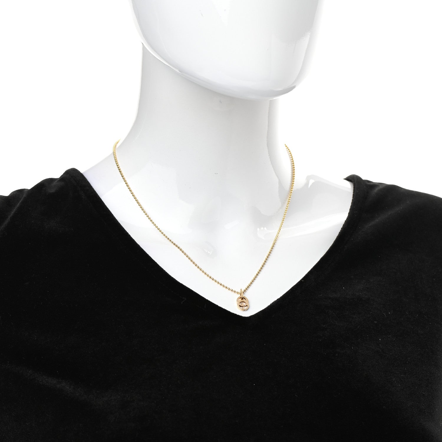 Gucci 18K Yellow Gold Running GG Pendant Necklace 2 of 5