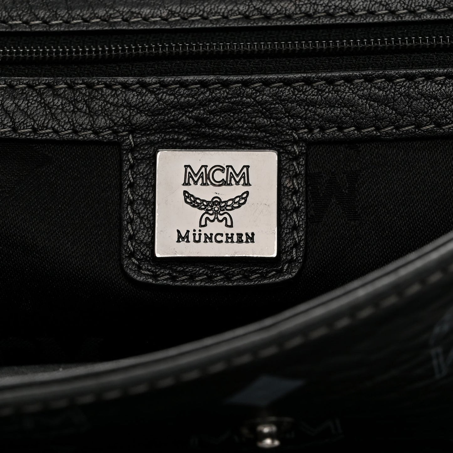 Visetos Medium Satchel Black
