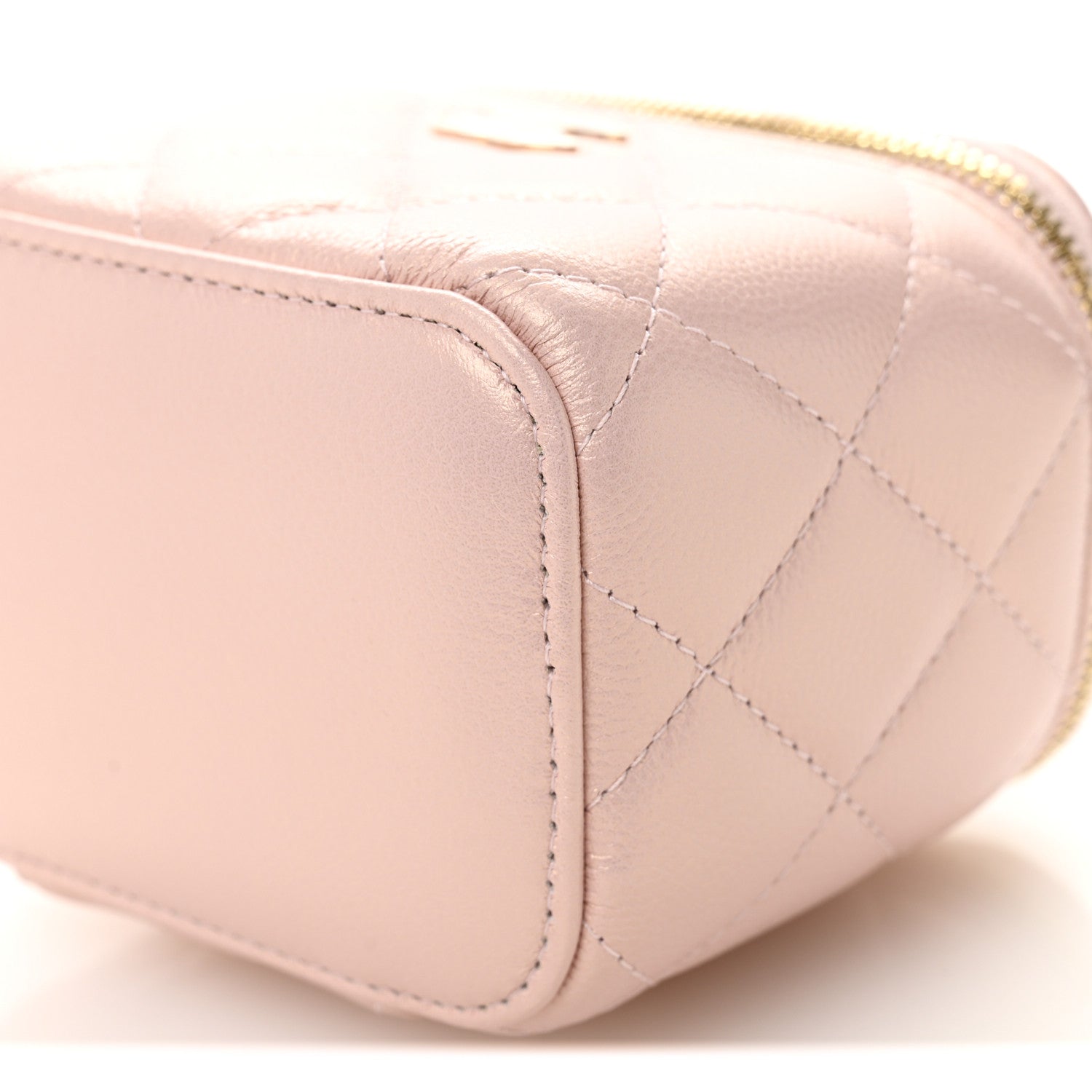 Chanel Iridescent Caviar Quilted Mini Pearl On Top Vanity Case With Chain Light Pink 10 of 10