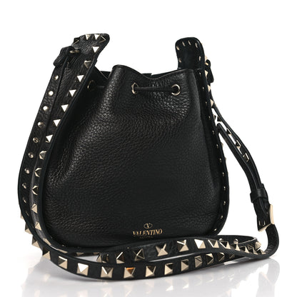 Valentino Garavani Grained Calfskin Rockstud Bucket Bag Black 3 of 8