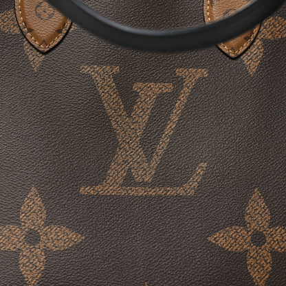 Louis Vuitton Reverse Monogram Giant Onthego MM 8 of 11
