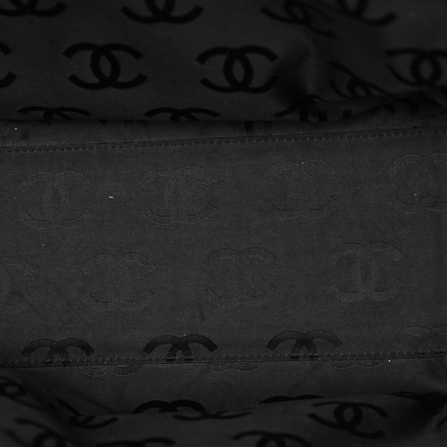 Calfskin Contrast Stitch Surpique Tote Black