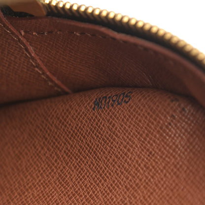 Louis Vuitton Monogram Blois 6 of 14