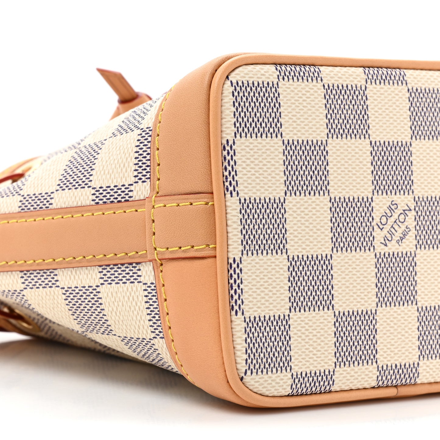 Damier Azur Vivienne Sac Nano Noe Dragon Fruit Pink