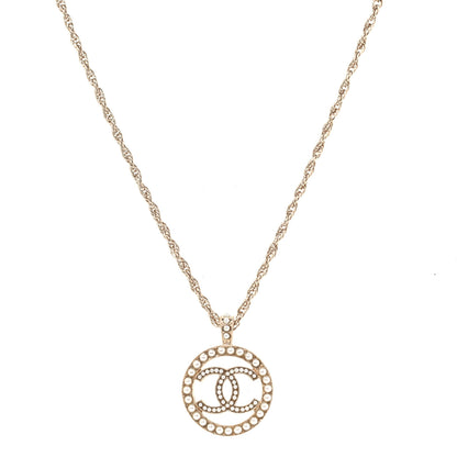 Chanel Pearl CC Round Pendant Necklace Gold 1 of 3