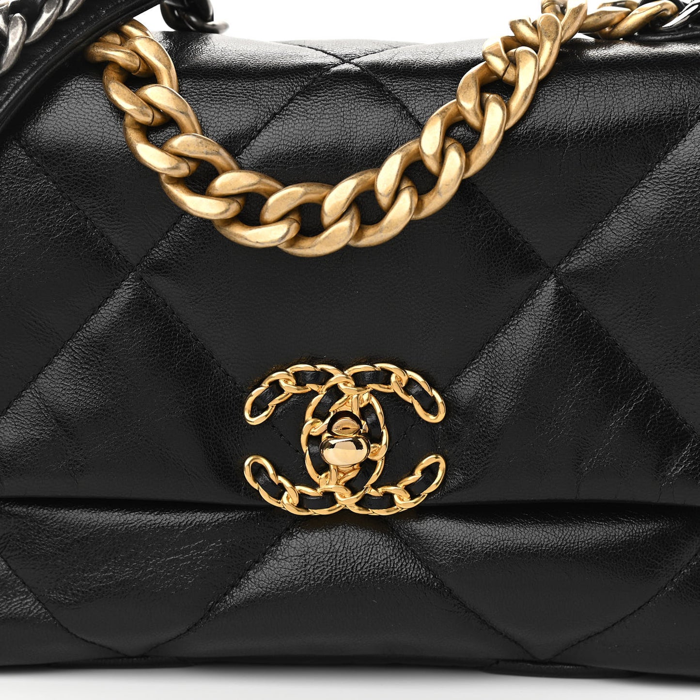 Shiny Goatskin Quilted Medium Chanel 19 Flap Black