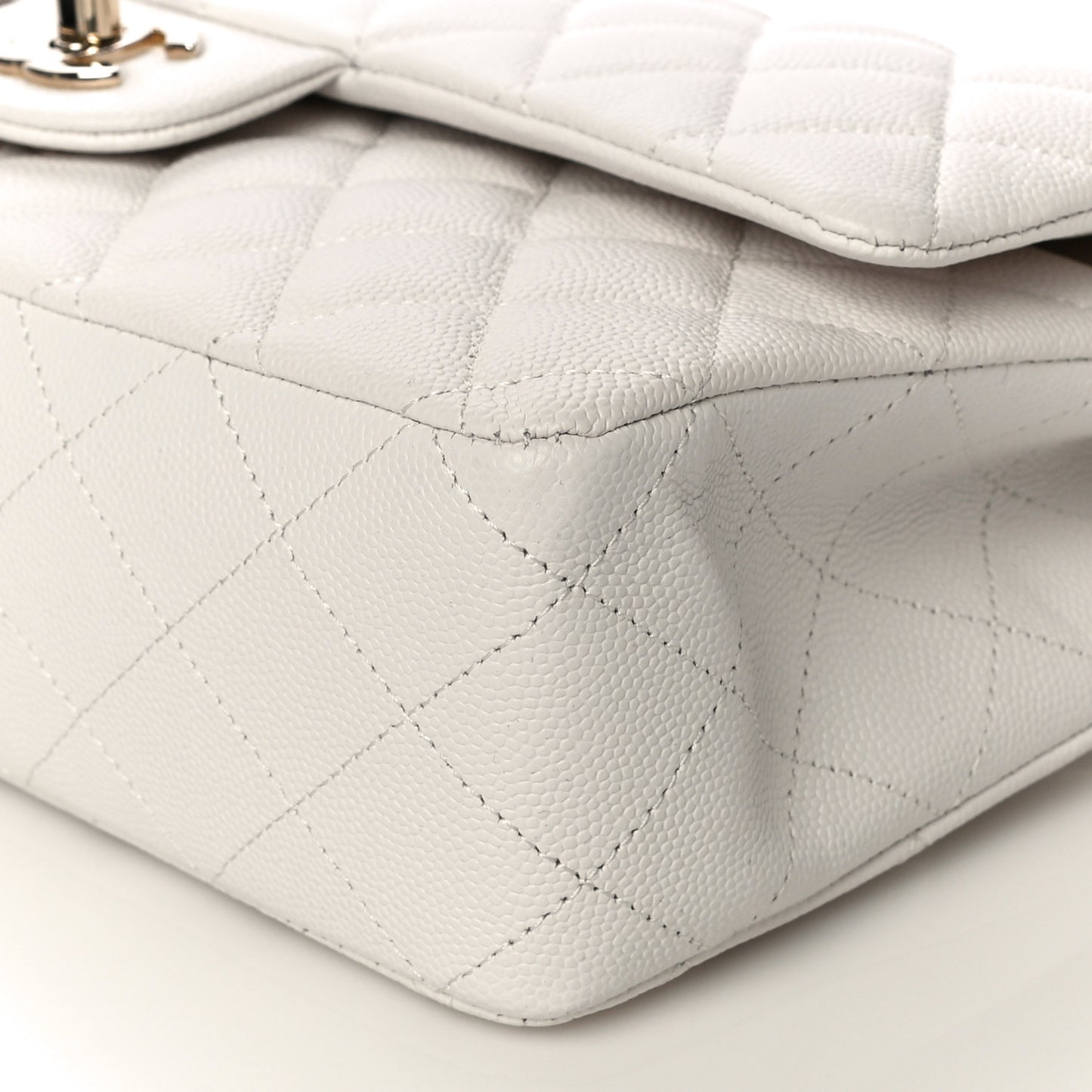 Caviar Quilted Medium Double Flap White