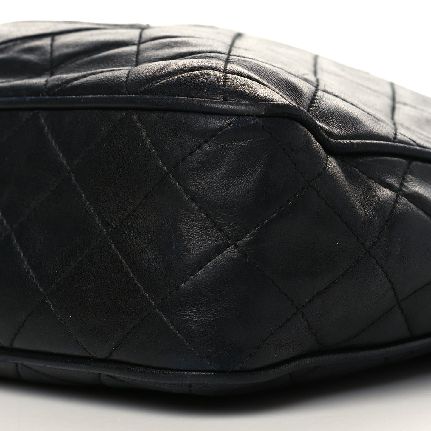 Lambskin Quilted CC Tassel Camera Case Black