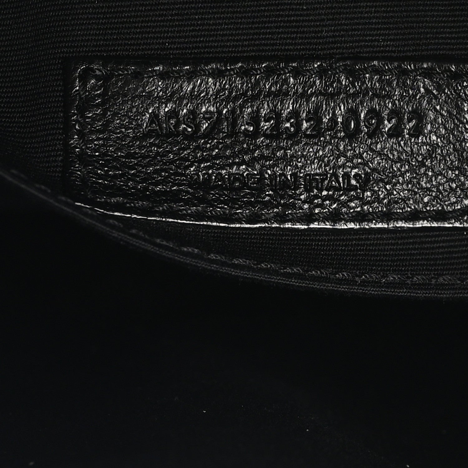Saint Laurent Calfskin Matelasse Monogram Lou Camera Bag Blanc Vintage 7 of 10