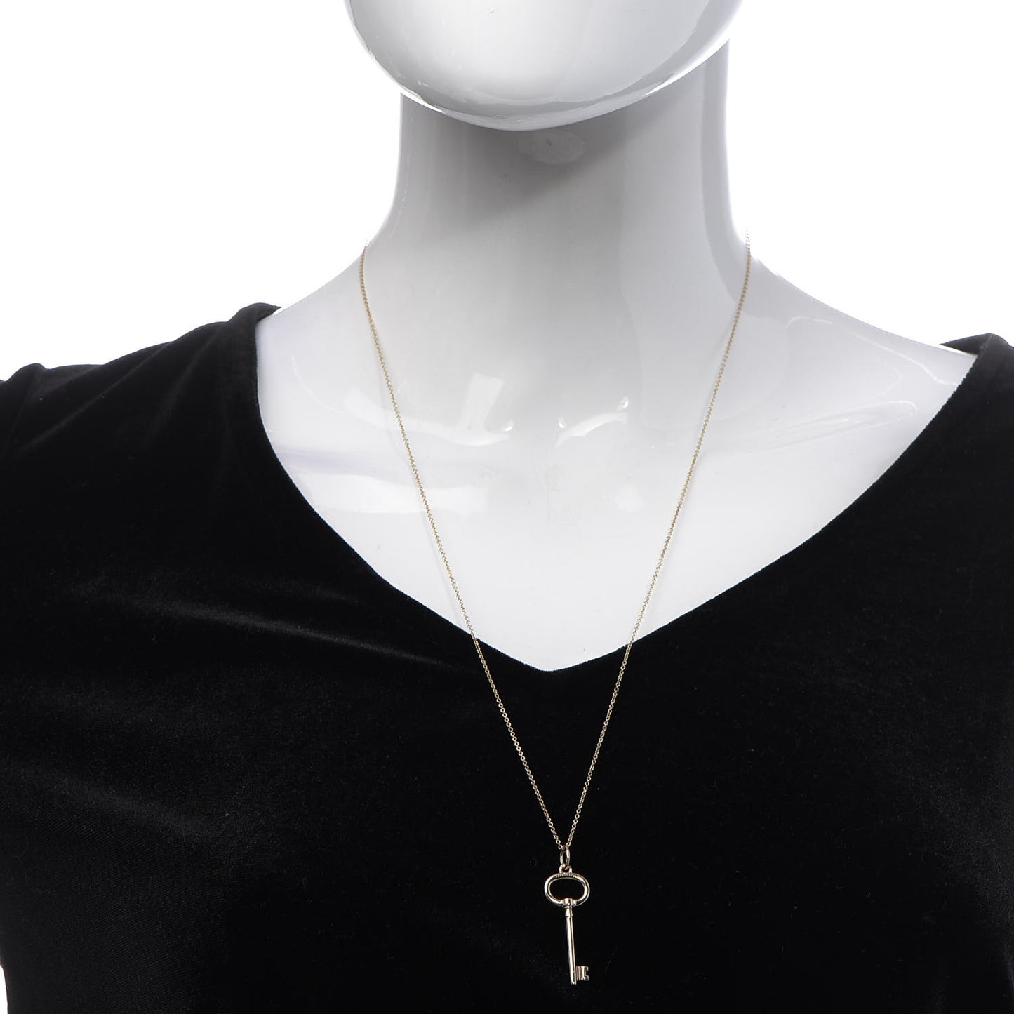 18K Rose Gold Small Oval Key Pendant Necklace