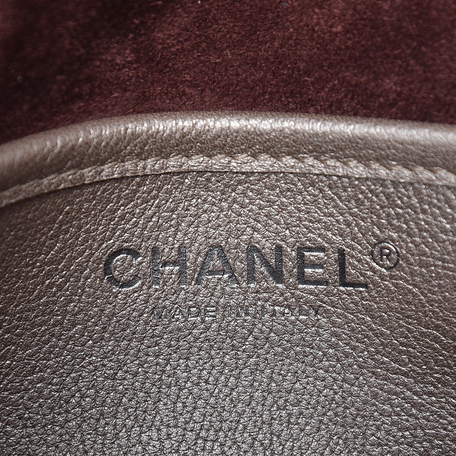 Chanel Metallic Calfskin Quilted Jungle Stroll Messenger Bag Gold 7 of 9