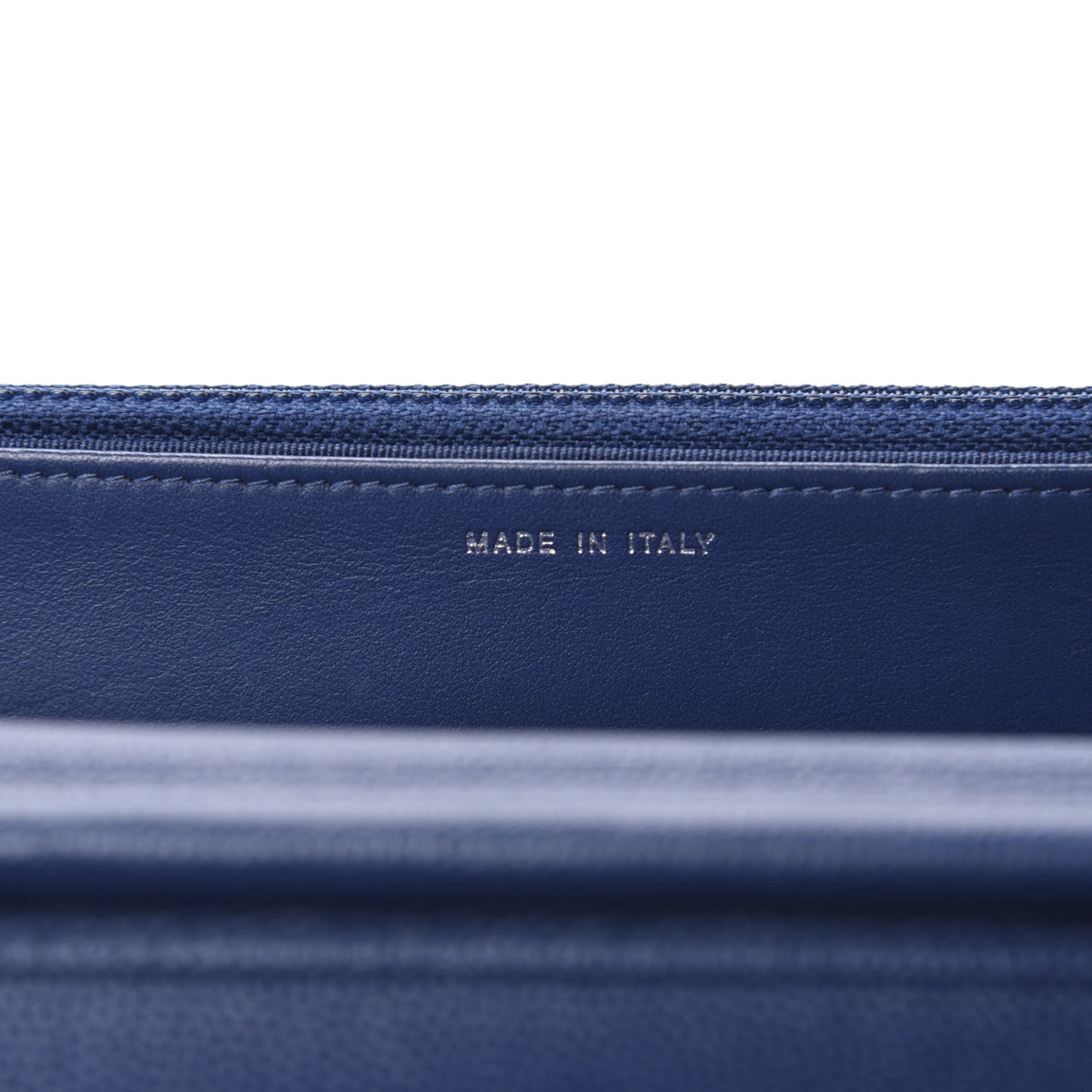 Caviar Chevron Wallet On Chain WOC Navy