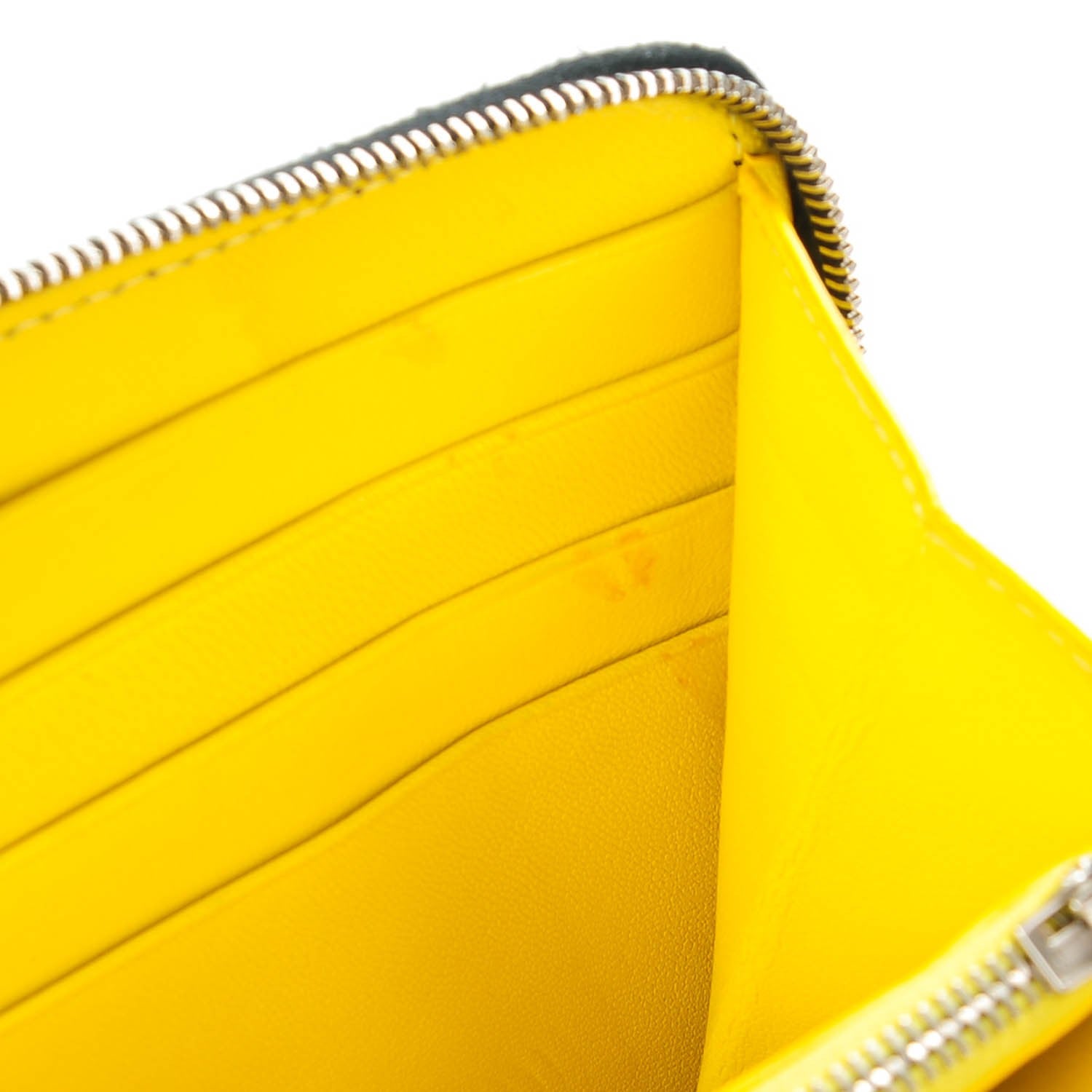 CELINE パラード CARD HOLDER WITH FLAP TRIOMPHE in Shiny calfskin - BLACK