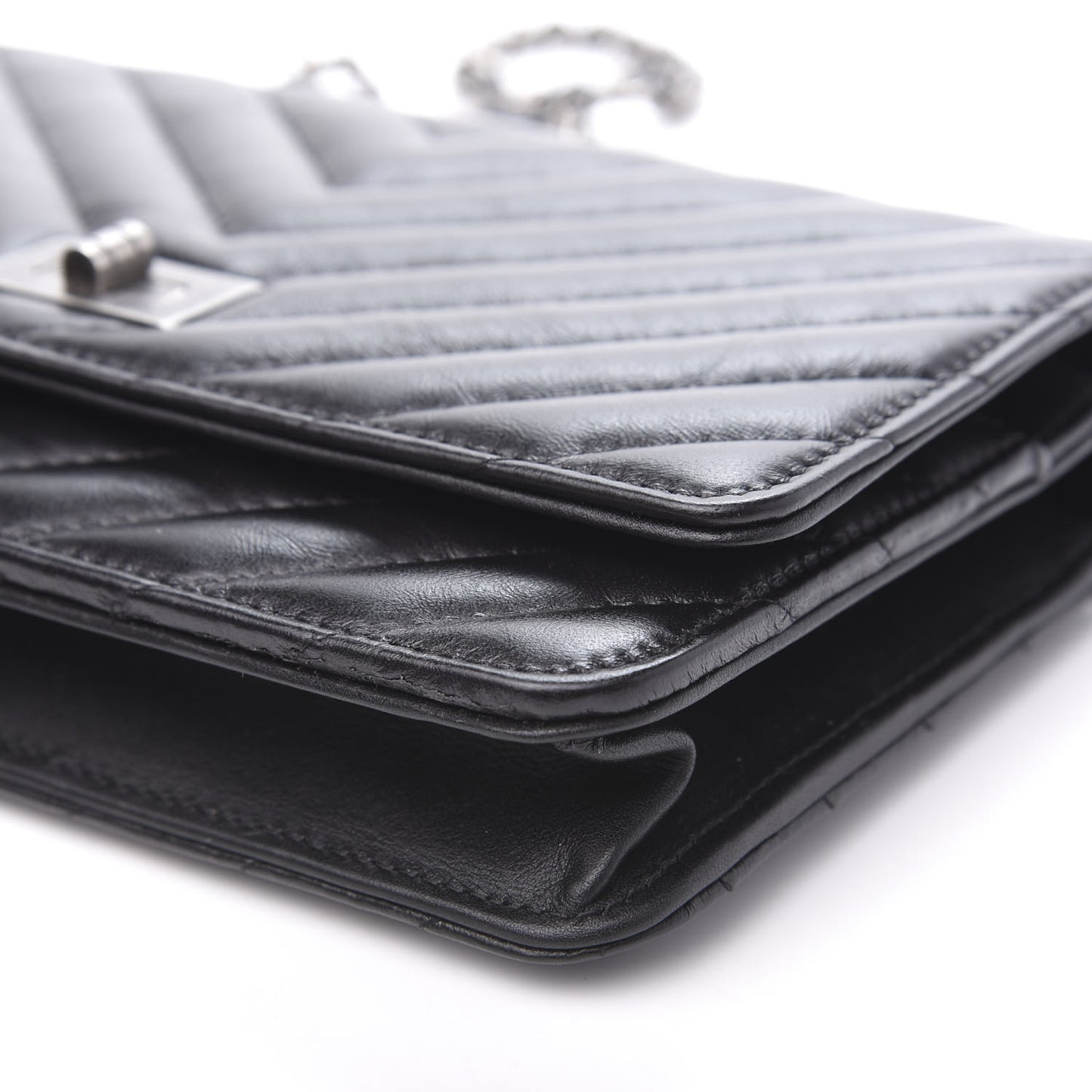 Aged Calfskin Chevron Quilted Reissue Wallet On Chain WOC Black