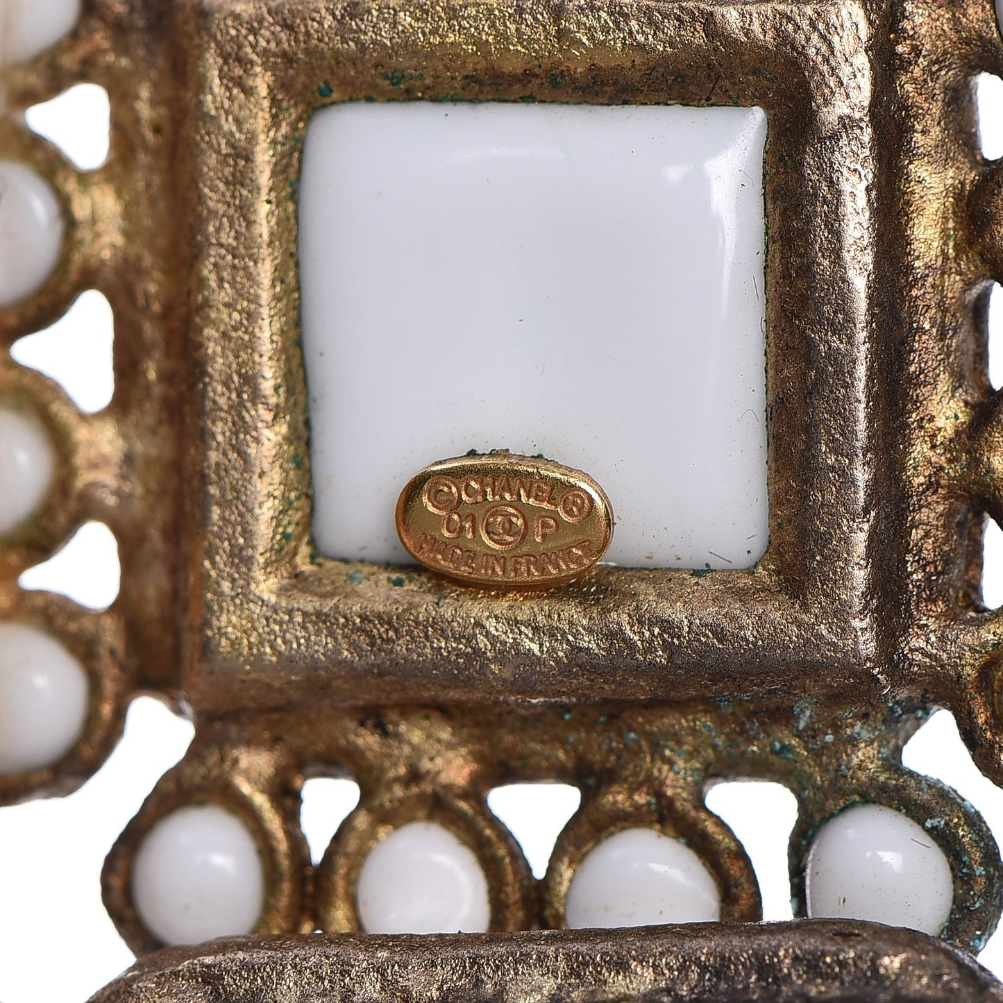 Gripoix Pearl Brooch Gold