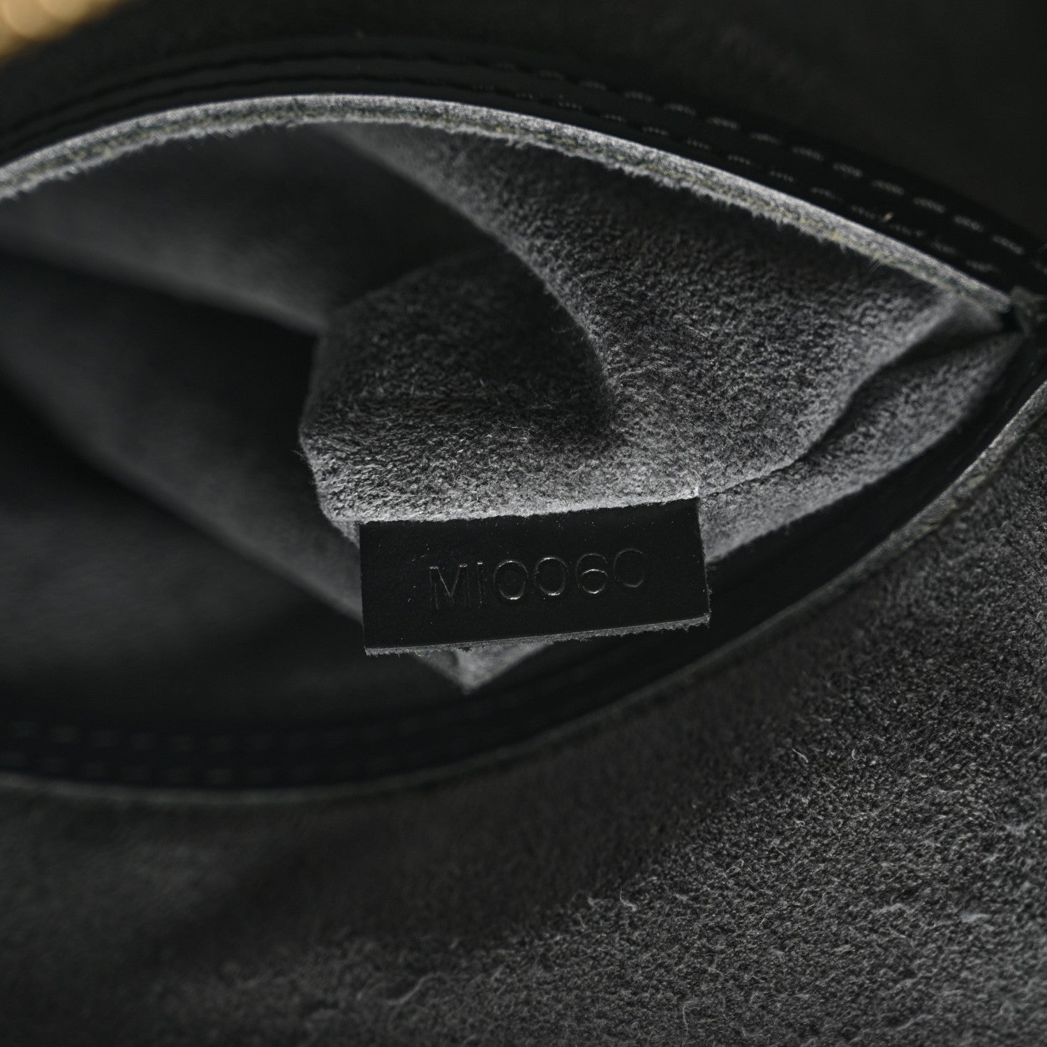 Louis Vuitton Epi Alma PM Black 7 of 12