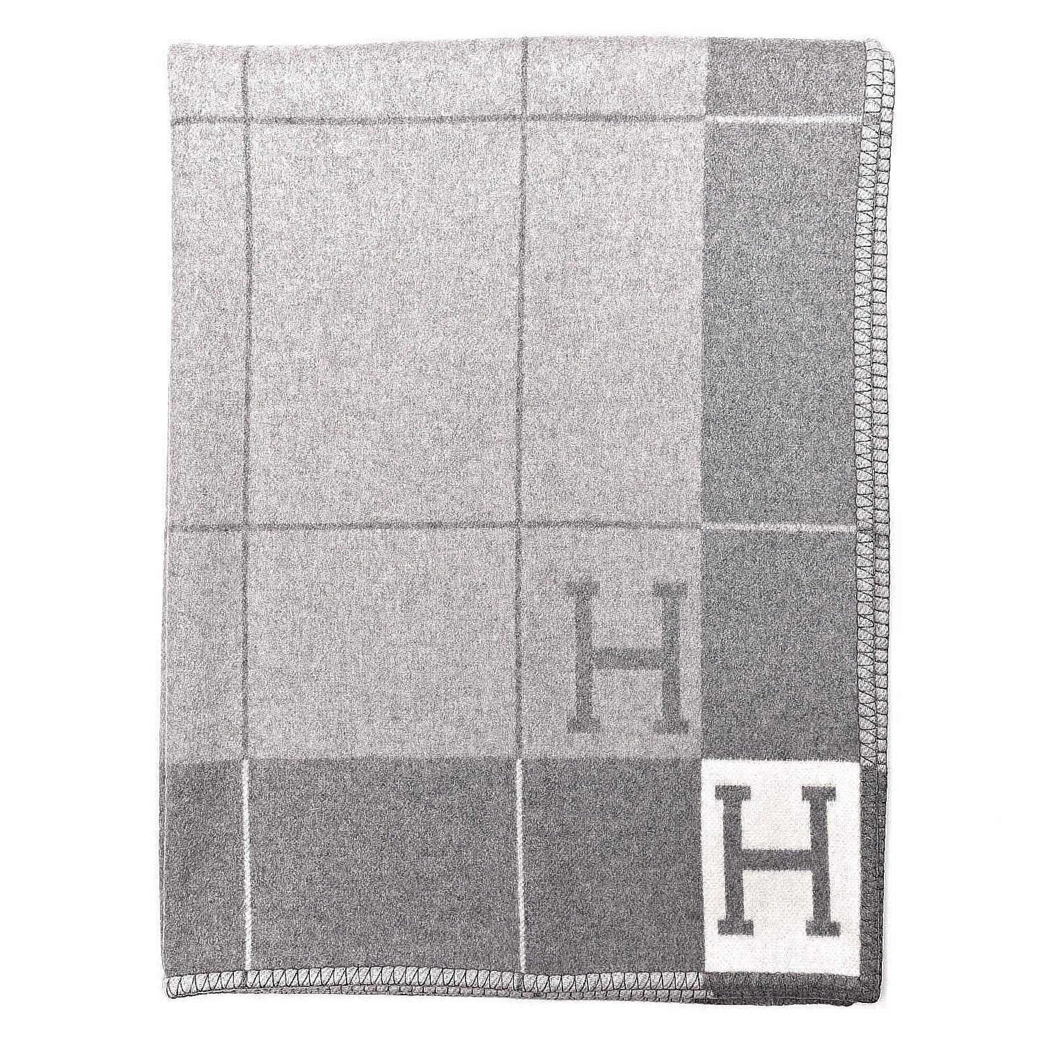 Hermes Wool Cashmere Avalon III Blanket Ecru Gris Clair 2 of 3