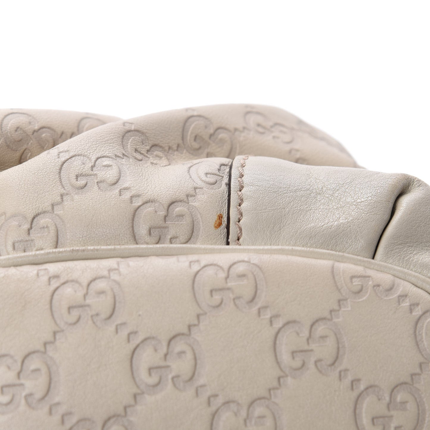 Guccissima Medium Sukey Top Handle Bag White
