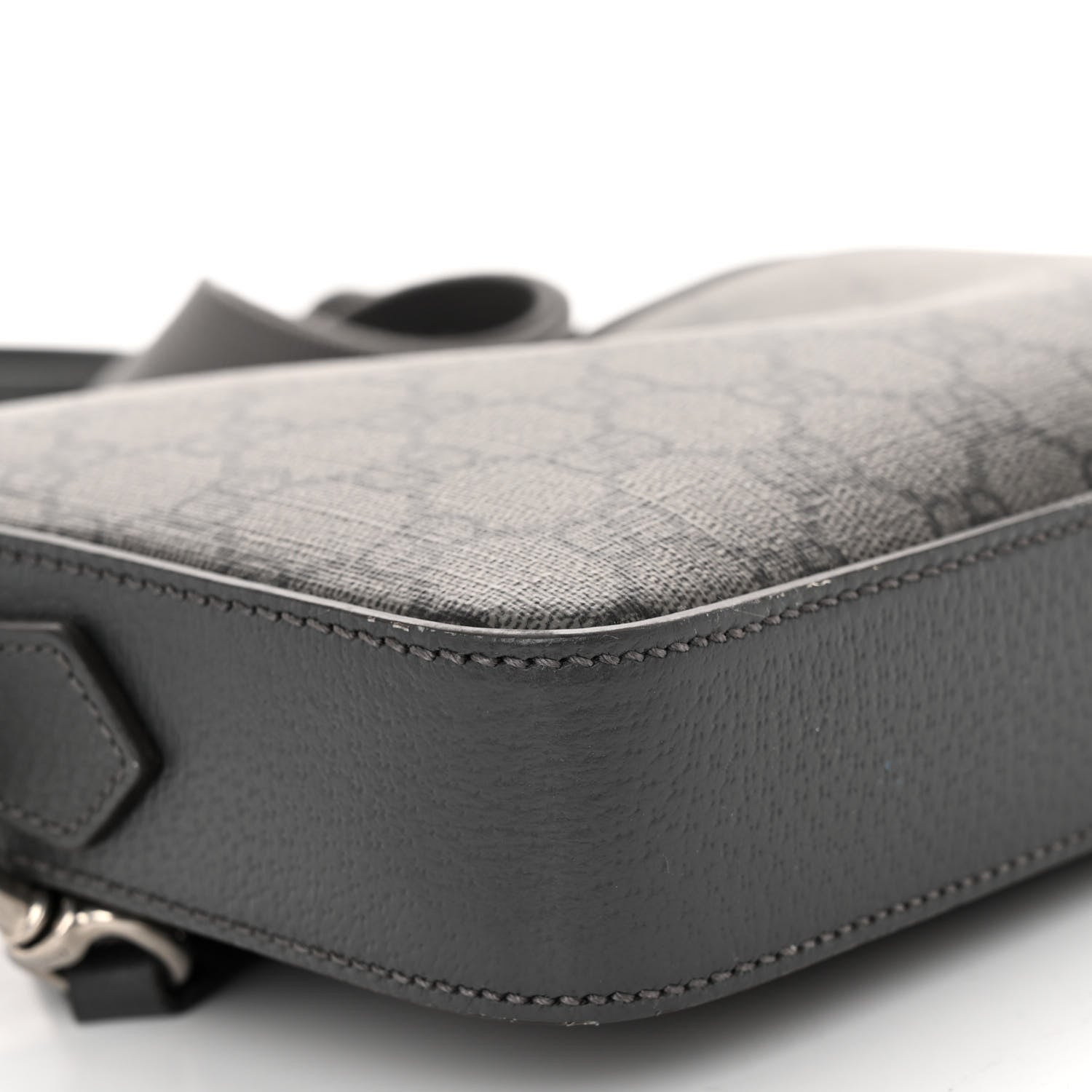 Gucci GG Supreme Monogram Textured Dollar Calfskin Web Ophidia Wristlet Shoulder Bag Grey Black Graphite Grey 8 of 10