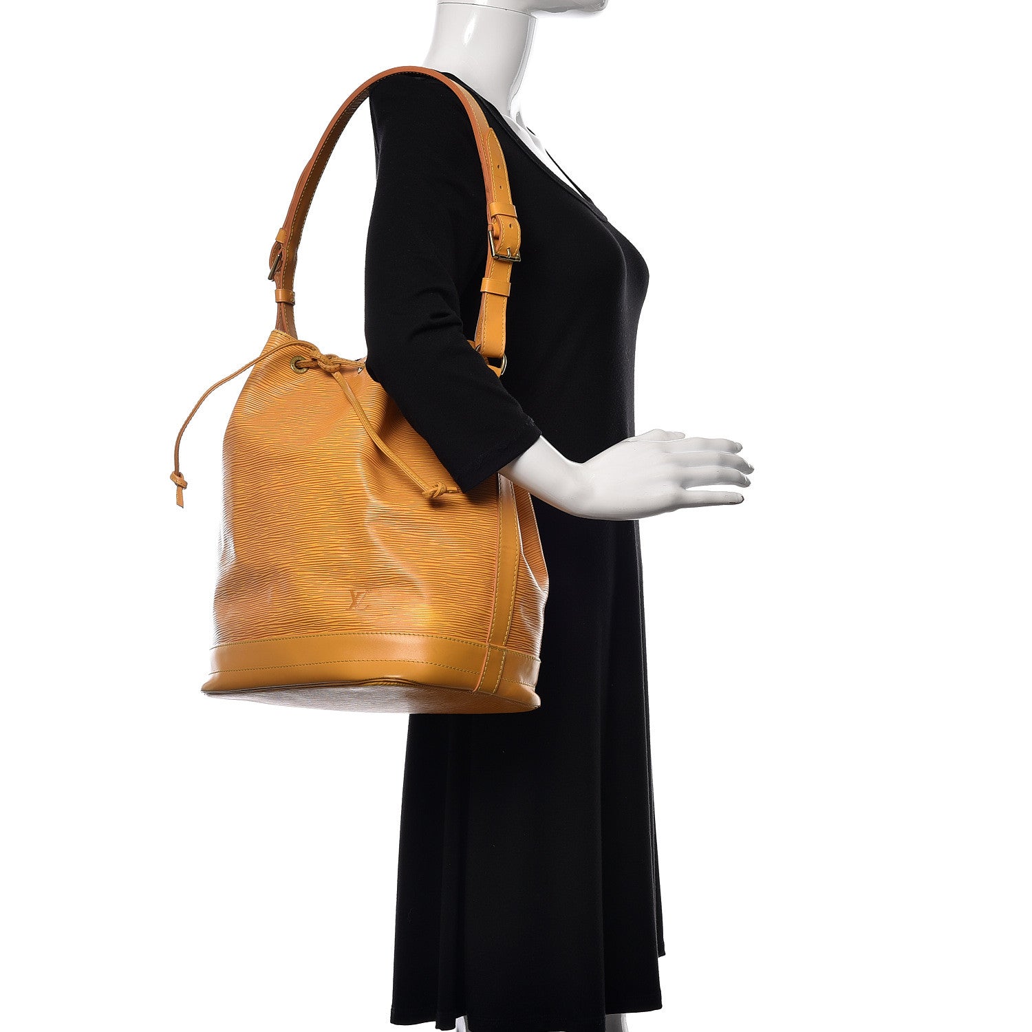 Louis Vuitton Epi Noe Tassil 2 of 16