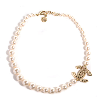 Chanel Pearl CC Short Necklace Gold 1 of 5